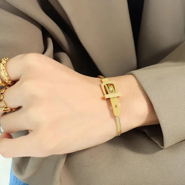 Gold_Belt_Bracelets_For_Women